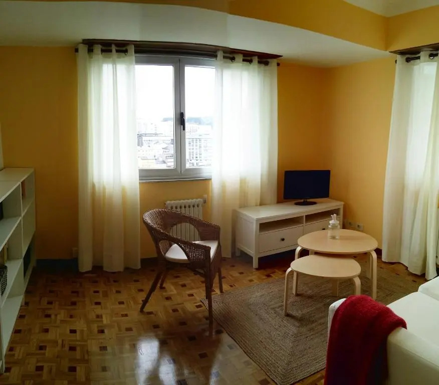 Amplio apartamento a 5 minutos del centro