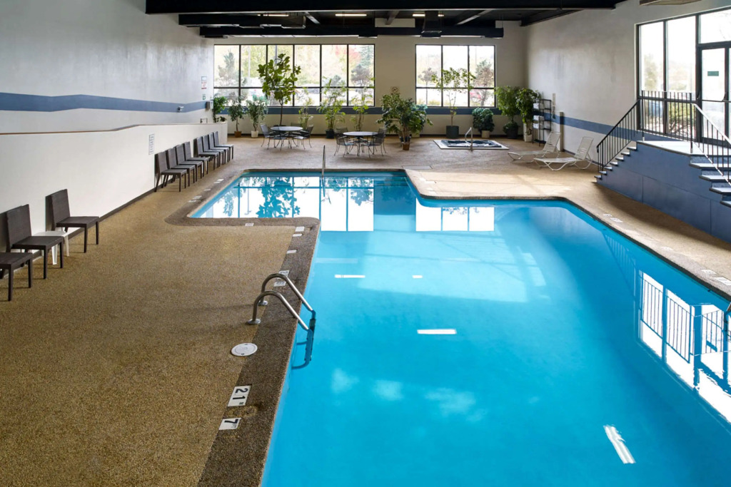Clarion Hotel Portland Airport ME
