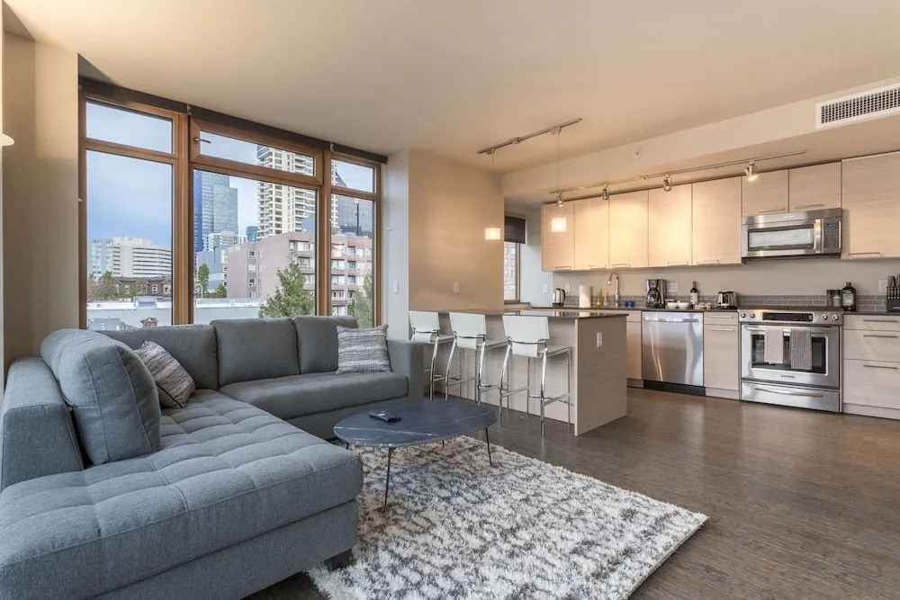 Domicile Suites At Verve