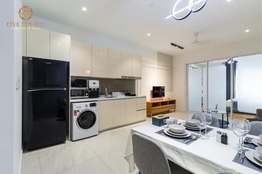 Quill City Residences KLCC, Five Senses