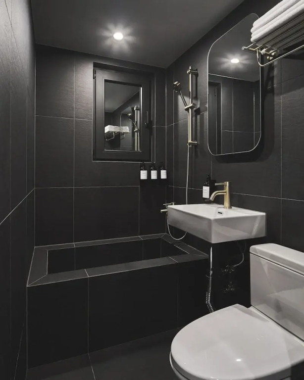 Guwol Hotel Jongno Ikseon