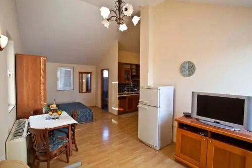Studio Apartmani Bijeli Delfin