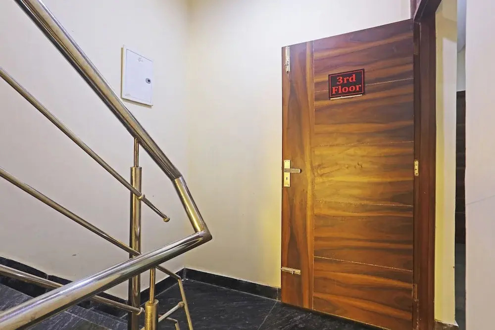 Swastik residency Laxmi Nagar by Twamev