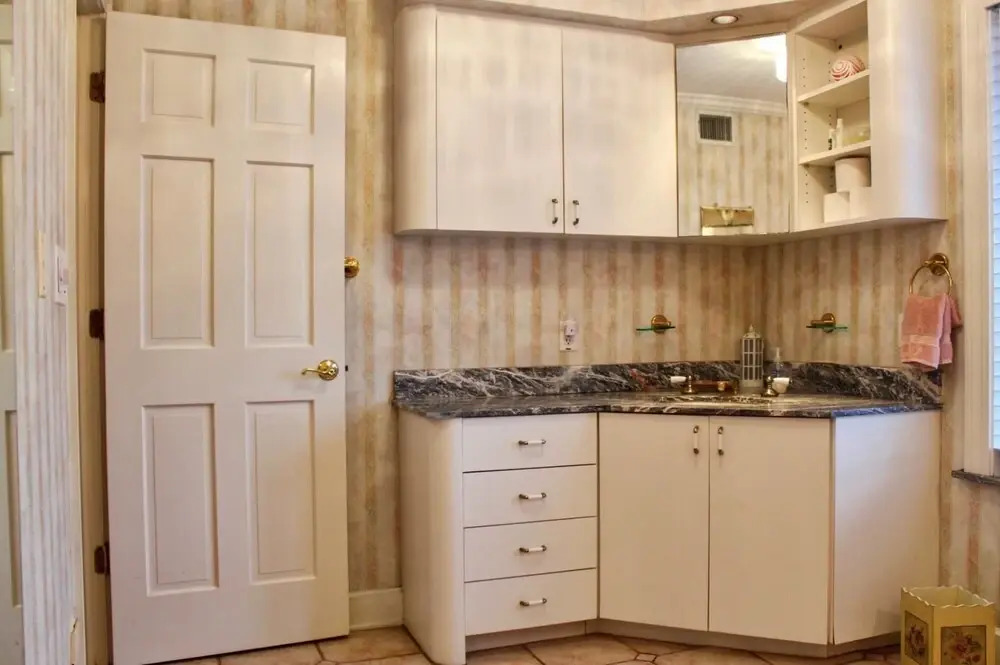 Treasure Island Beach Retreat Sleeps Up To 8