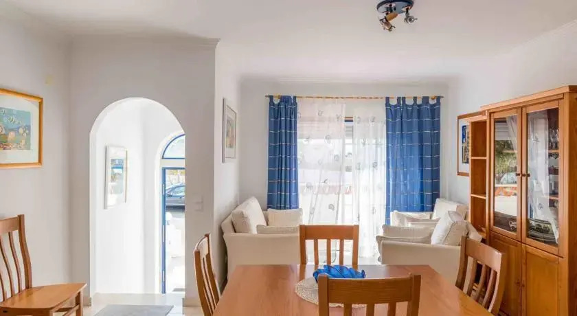 Feels Like Home - Ericeira Flat