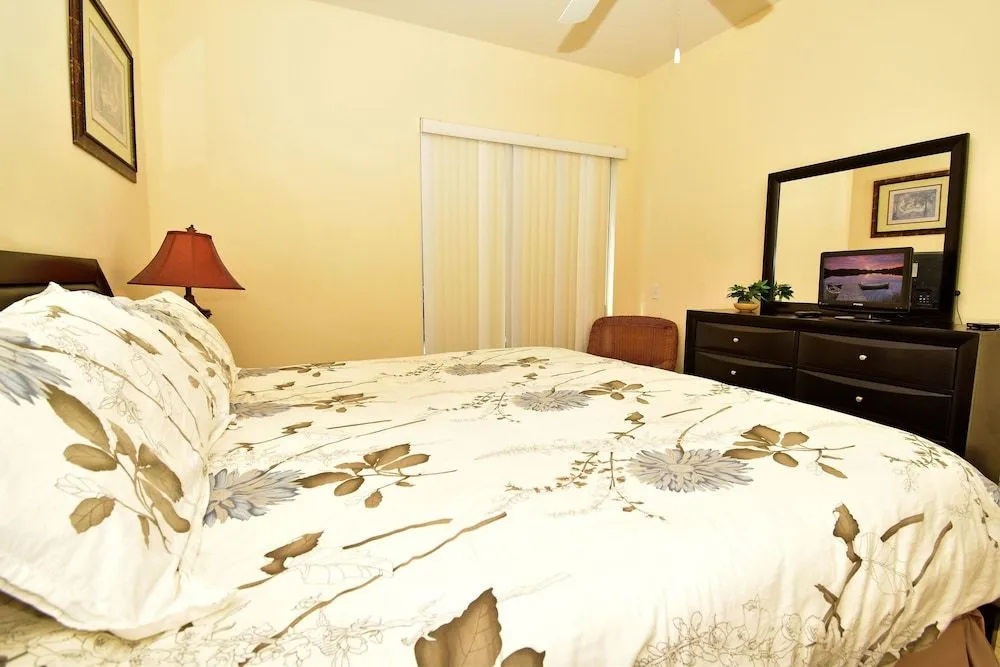 T741BD Cottonwood Lands 4 Br villa by RedAwning