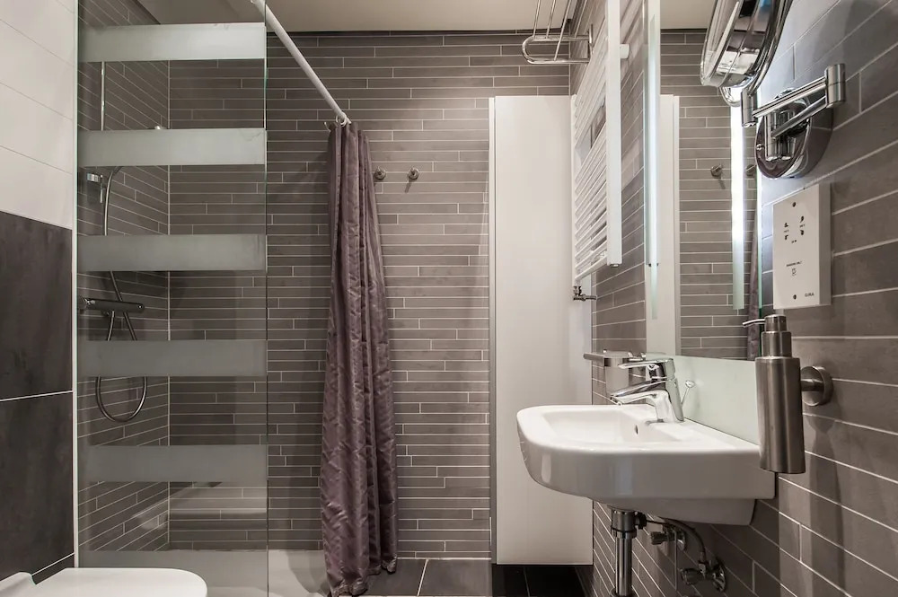 Short Stay Group Dapper Market Serviced Apartments Amsterdam