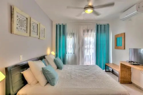 Unique Oceanview Apt G406
