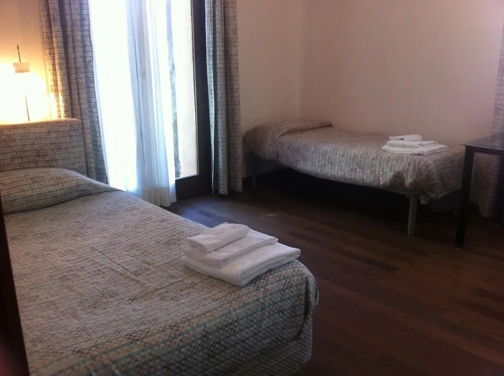 Town & Country Guest House B&B