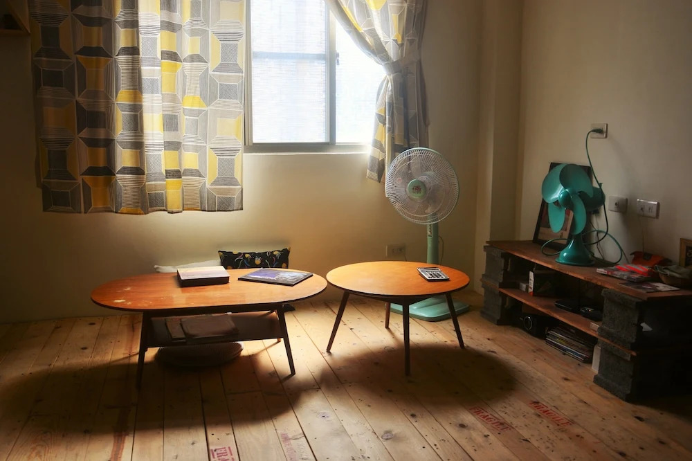Zoar Guest House