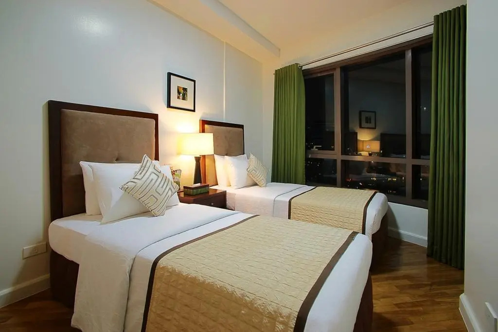 Joya Lofts and Towers - Extended Leasing Services