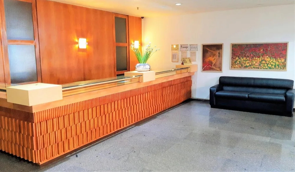 Cardum Hotel