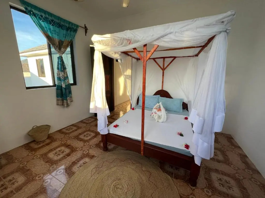 Mauwa House