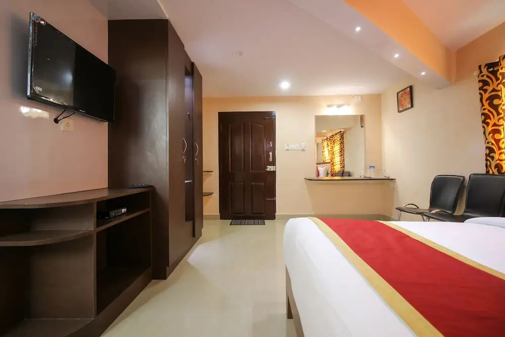 OYO 8116 Park Inn