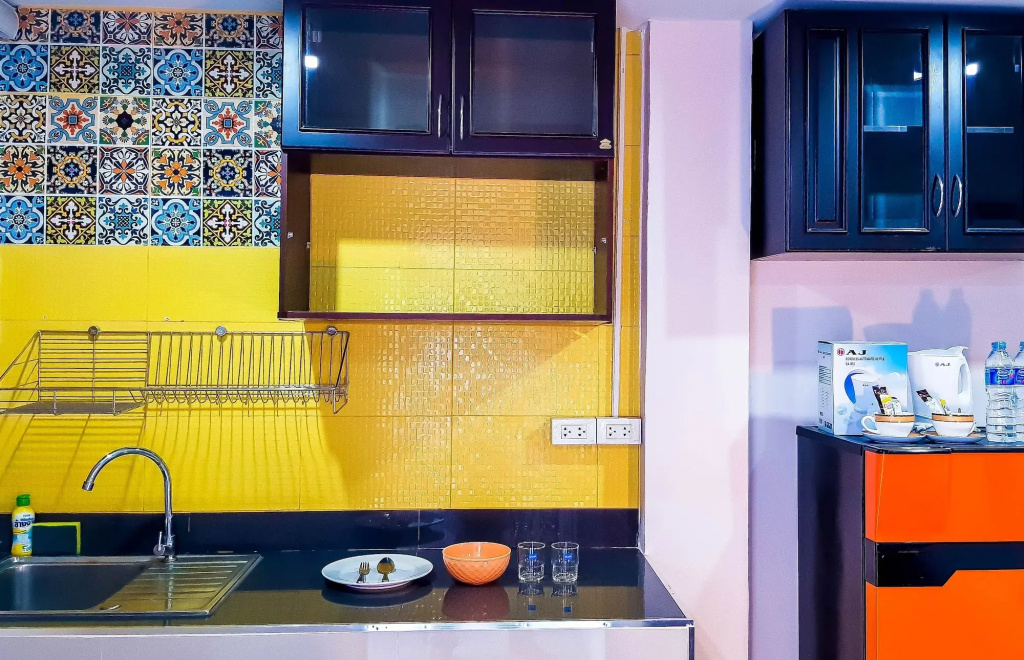 Walking Street Residence - Boutique Suites near the Beach & Walking Street