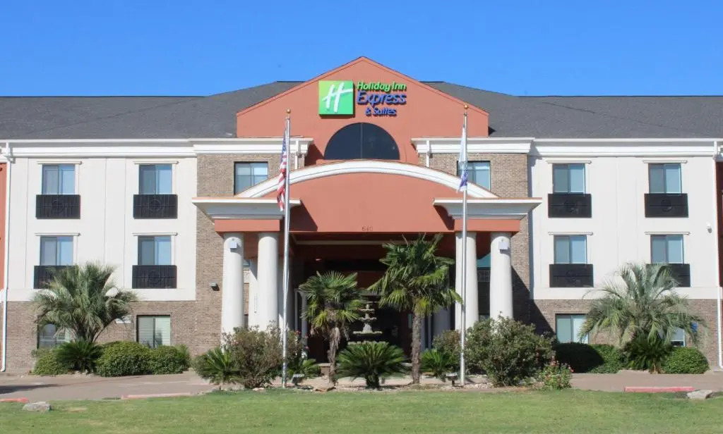 Holiday Inn Express Hotel and Suites Fairfield-North by IHG
