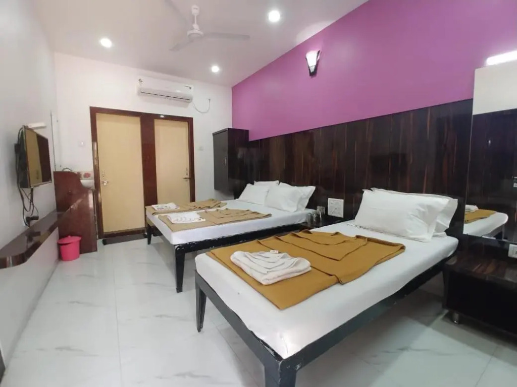 Hotel Yogiraj