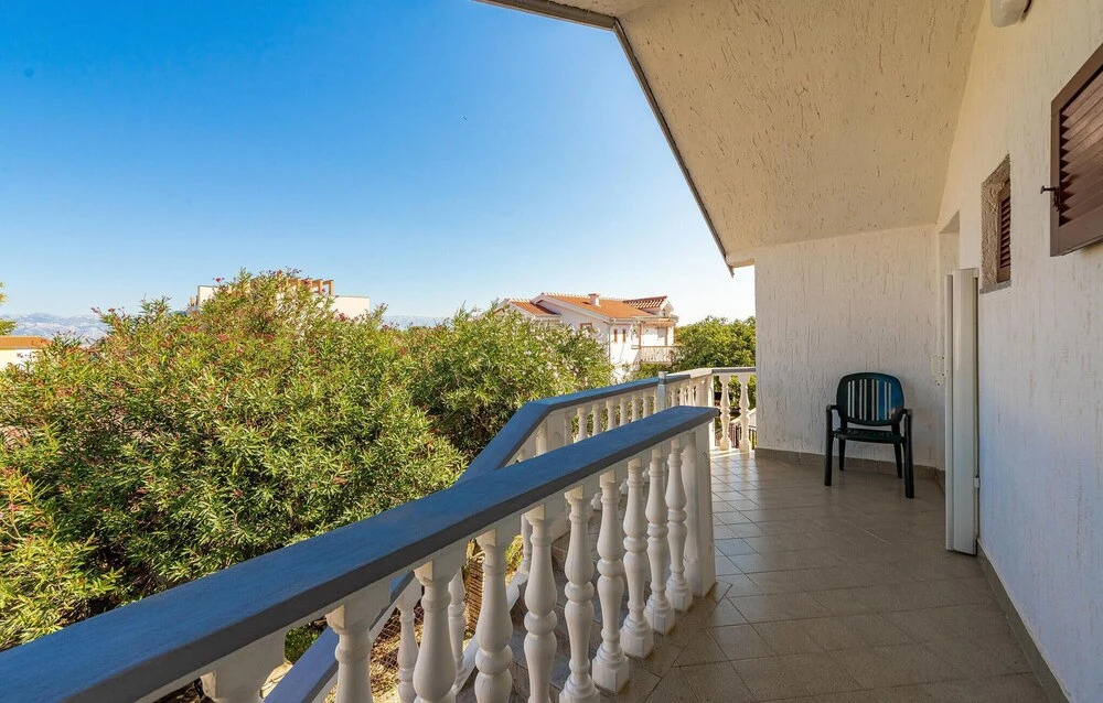 Amazing Apartment in Nin With 2 Bedrooms and Wifi