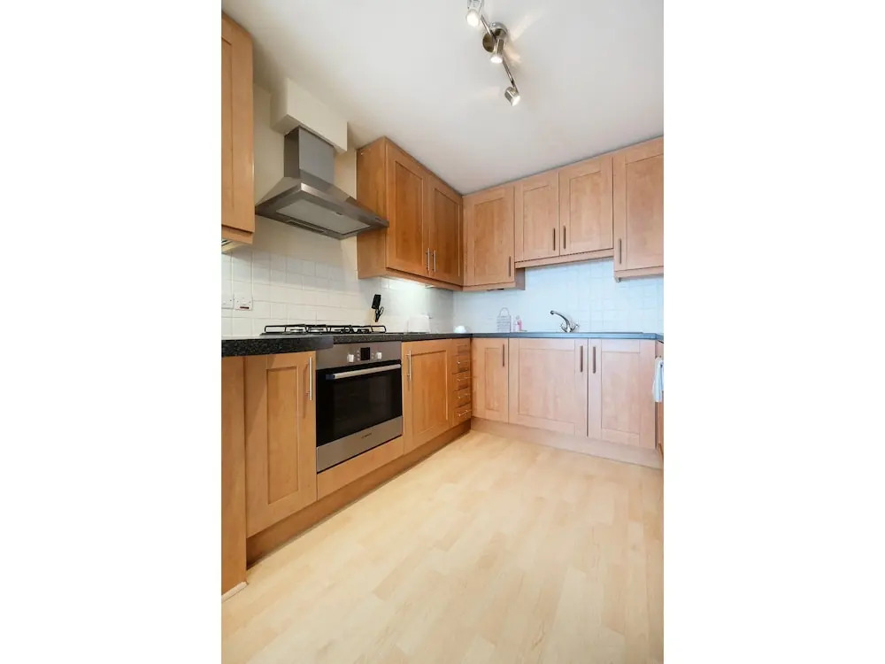 Cozy, Bright & Clean 1BR Flat for 2 in London