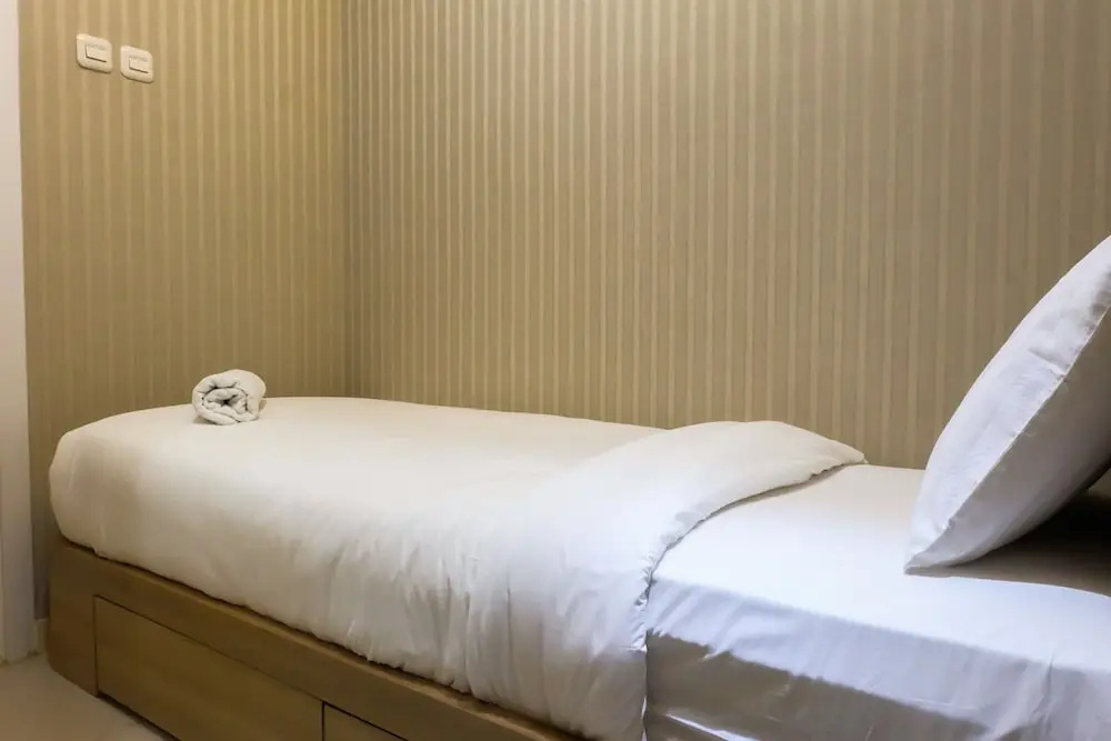 Green Pramuka City by Siginjae Rooms
