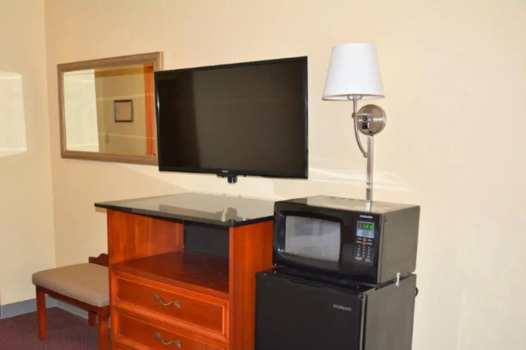 Holiday Inn Express Columbus-North