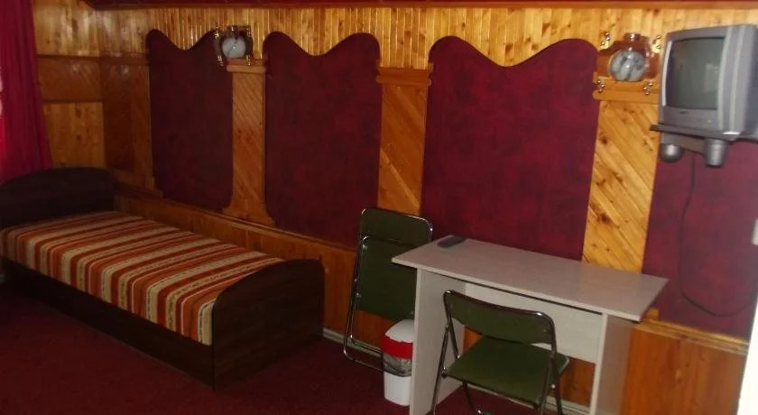Simona House
