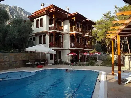 Huzur Han Hotel