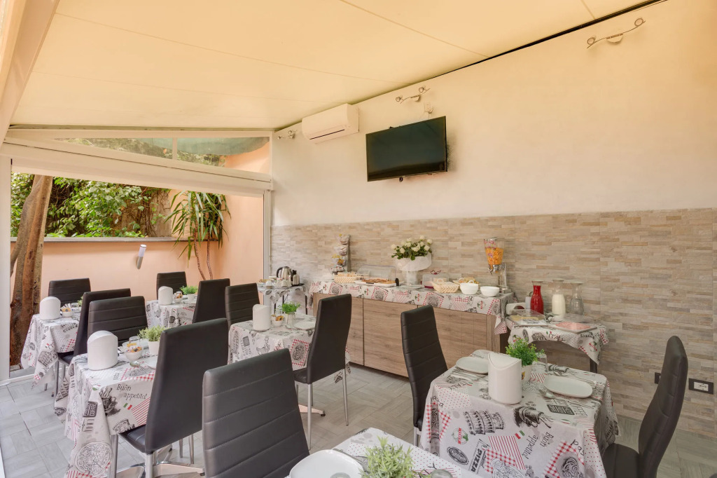 Excellence Suite