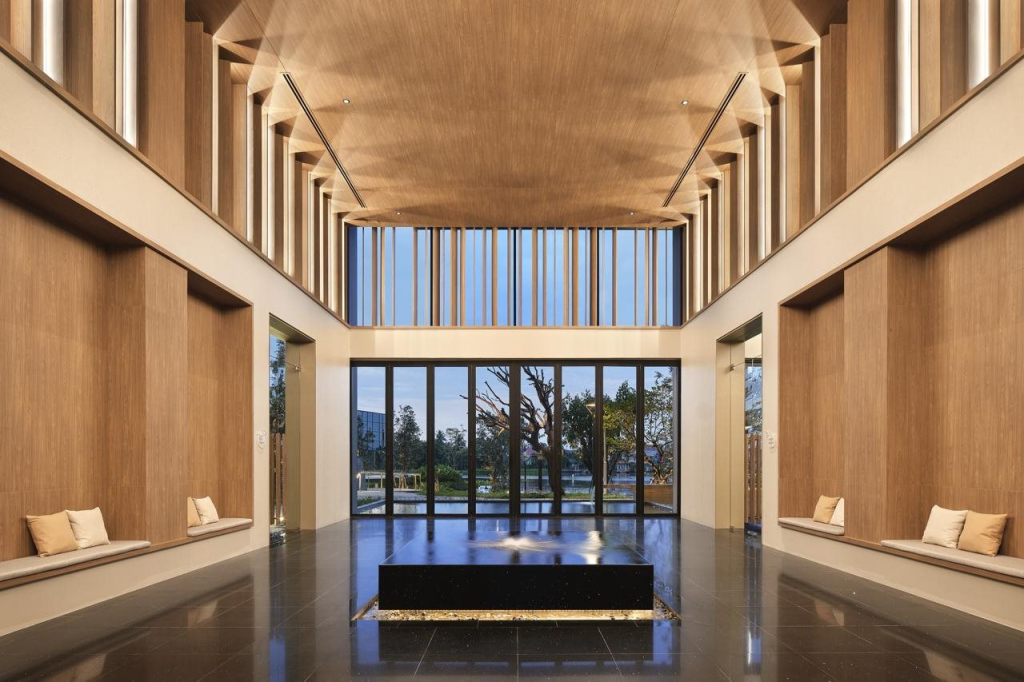 neera retreat hotel