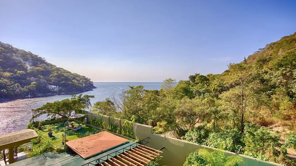 Luxury Suite With Waterfall, Ocean and Swimming Pool View