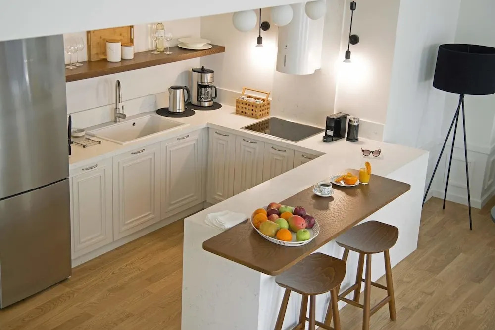 Four Streets Athens - Luxury Suites Apartments in Athens