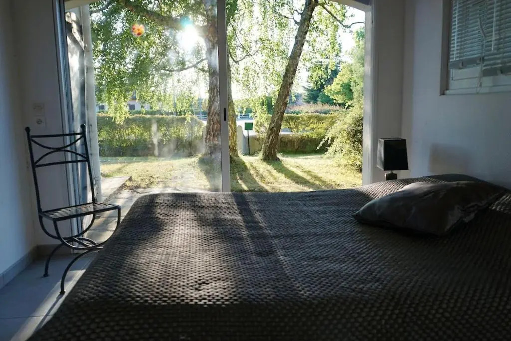 Villa spacieuse à Sainte-Eulalie-en-Born, terrasse, piscine privée