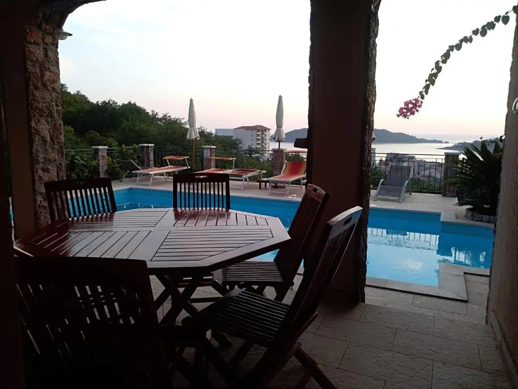 Apartments Villa Čučuk