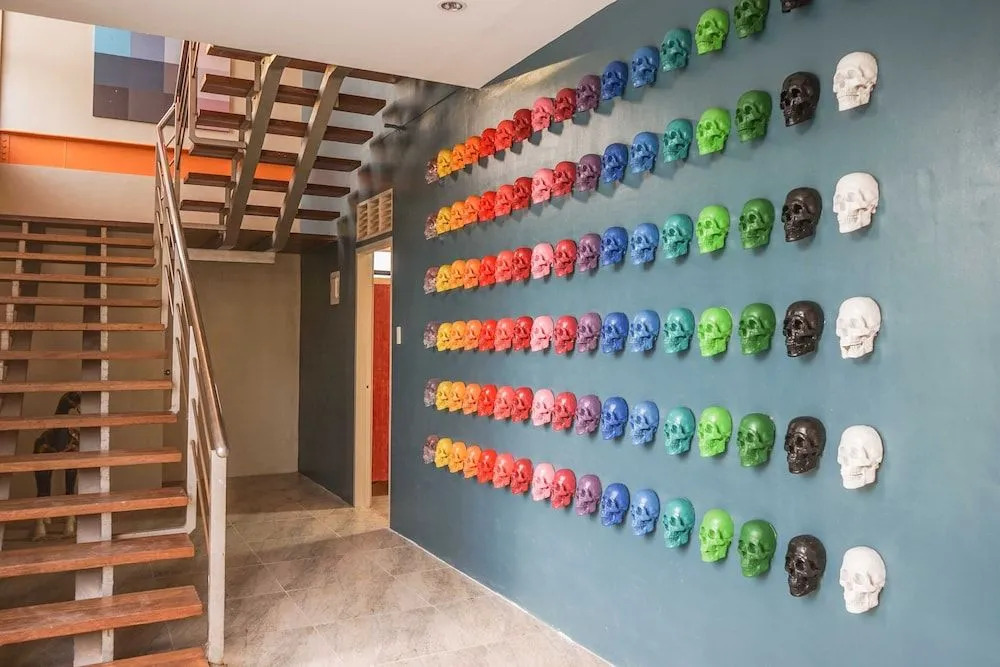 HQ Hostel