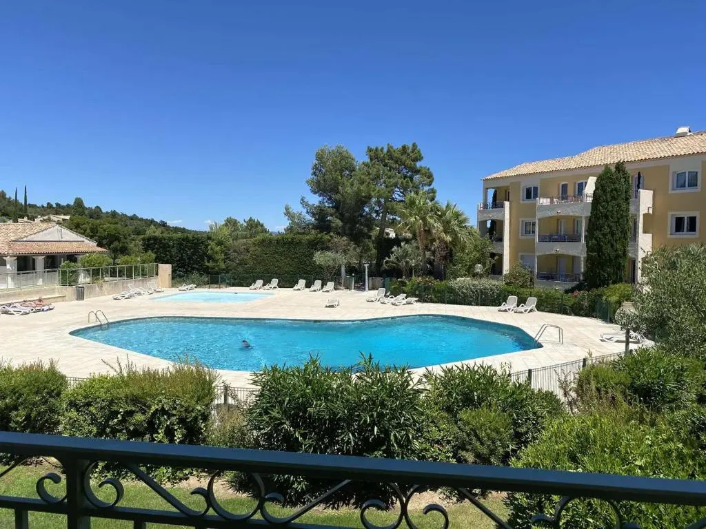 Appartement Les Issambres, 2 pièces, 5 personnes - FR-1-226-467