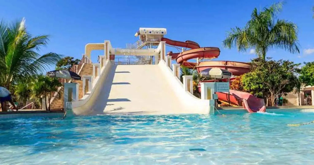 Caldas Novas- Hotel Lacqua di Roma 1,2,3,4 e 5 com Parque 24 horas