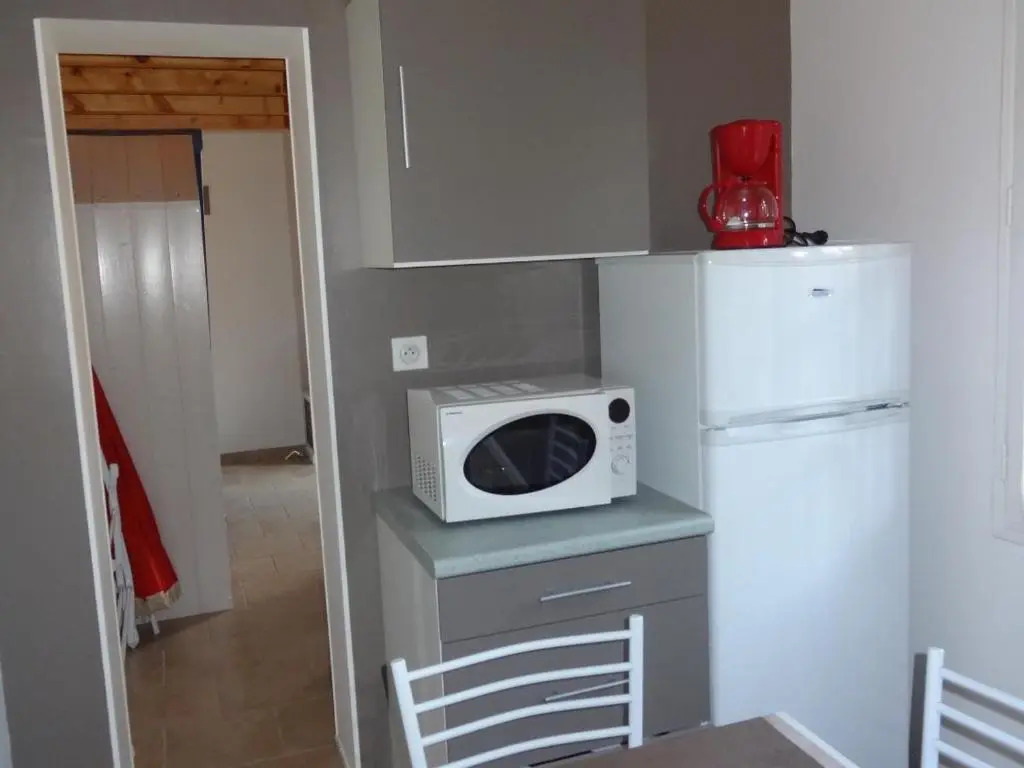 Maisonnette calme 4 personnes à La Faute-sur-Mer - FR-1-476-13