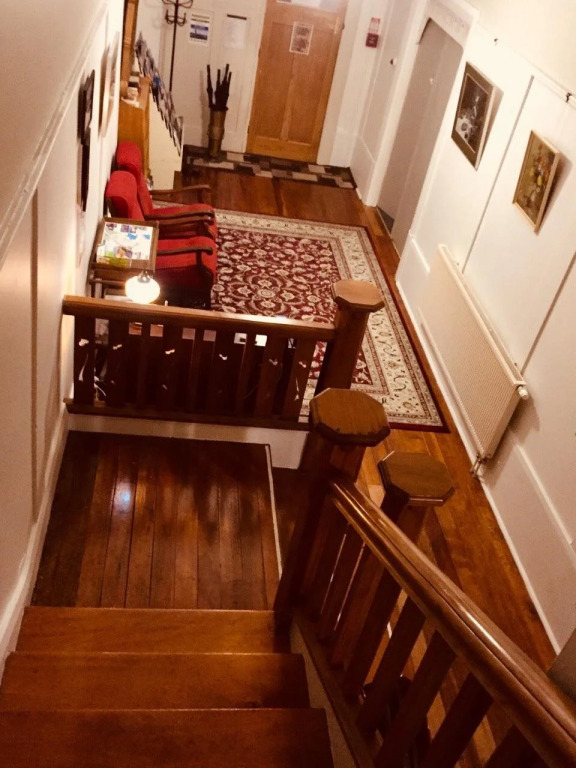 Albatross Inn Bed and Breakfast