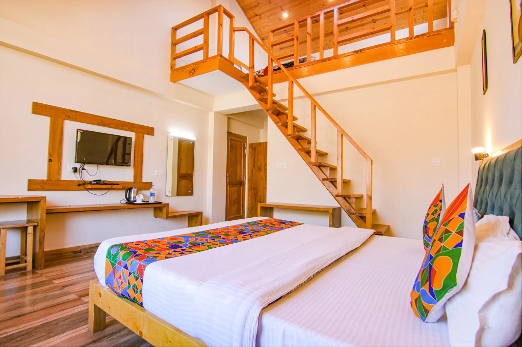 FabHotel Hillside View