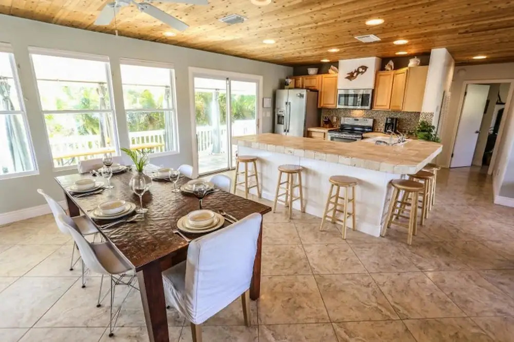 101 Gulf Drive