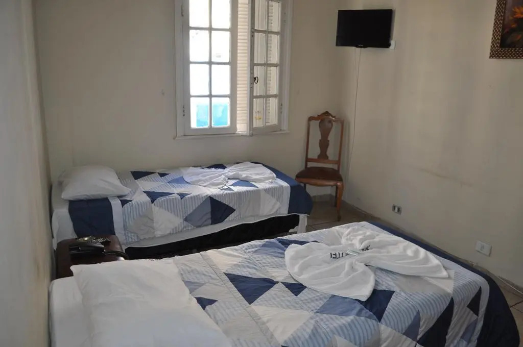 Artemis Hotel