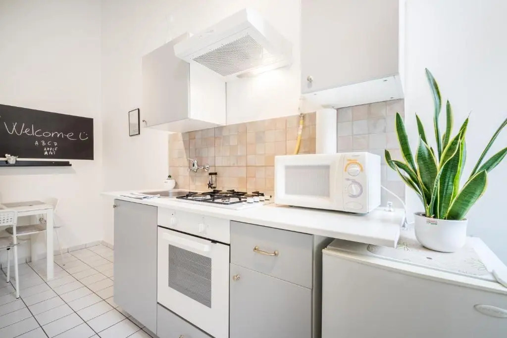 BpR Vinyl Style Studio Home with A/C