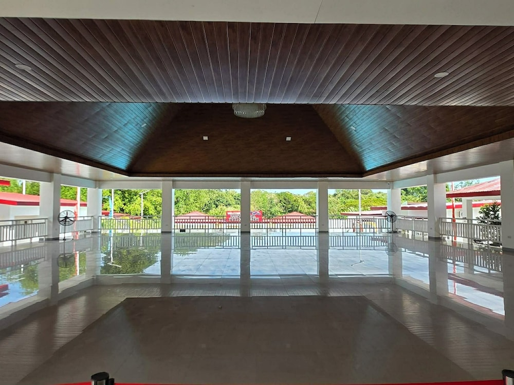 Kangaroo Hill Pavilion and Resort