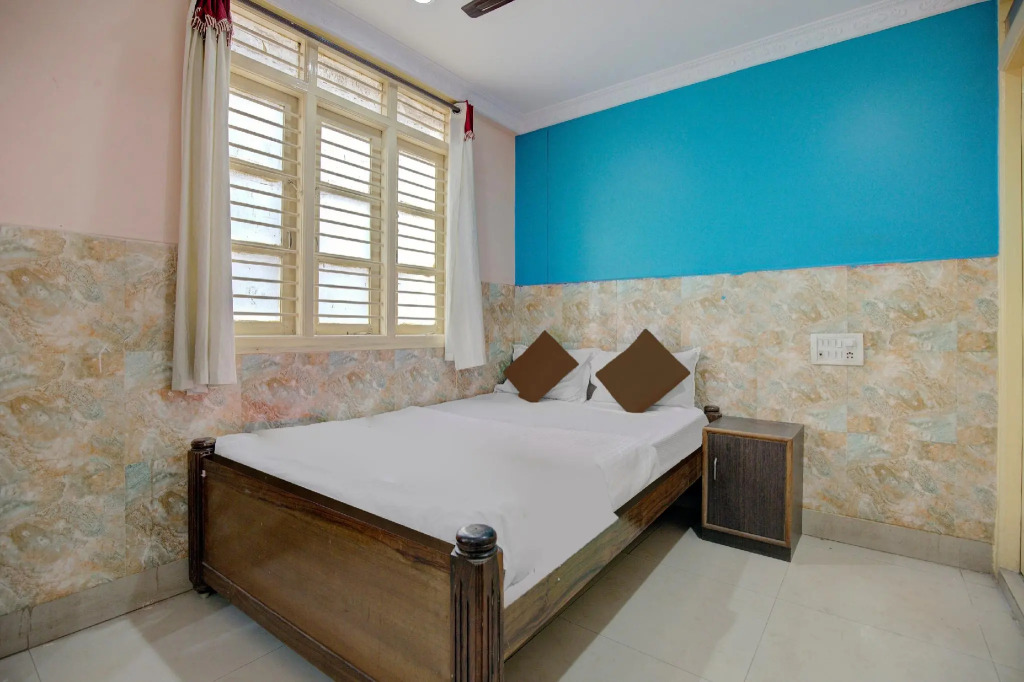Hotel Sri Thirumala Paradise