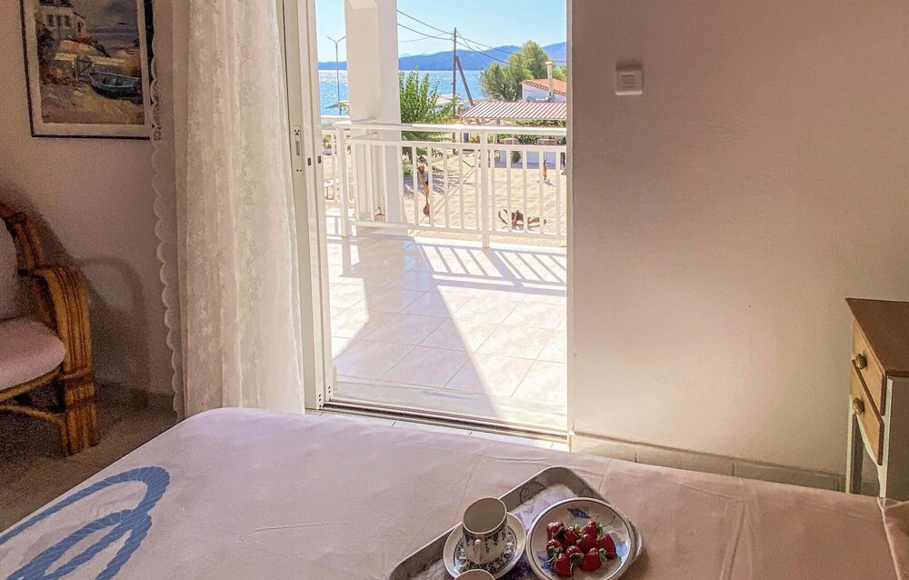 Stunning Apartment in Vasilika Evia With Wifi and 1 Bedrooms