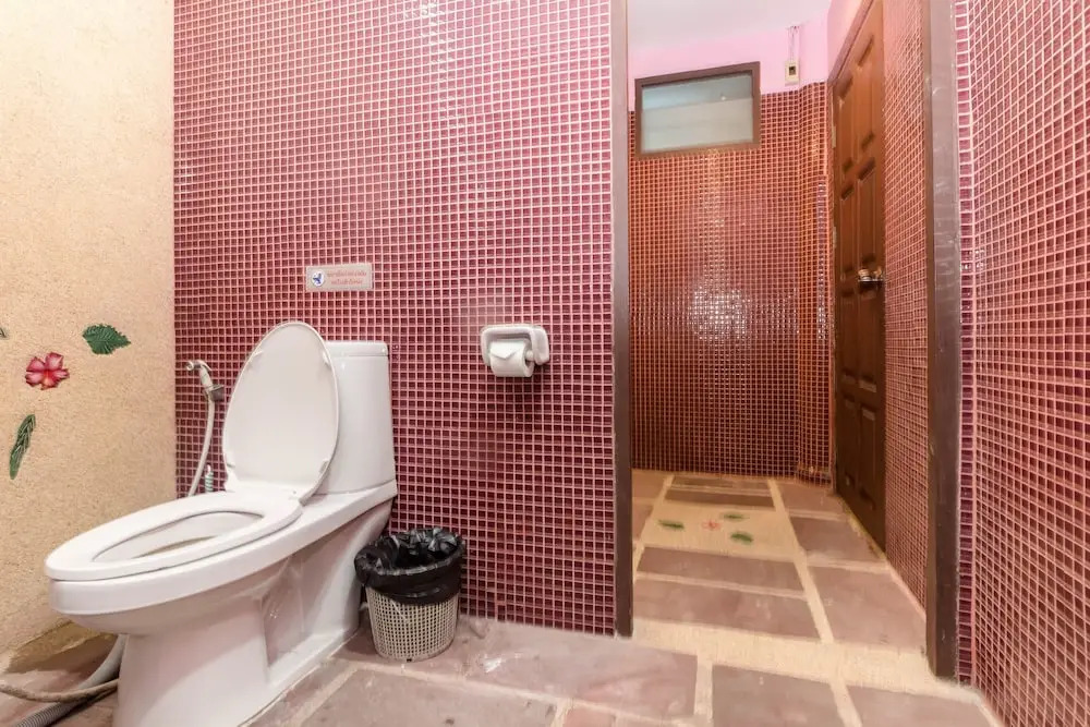 Baan Kanittha - 5 Bedrooms Pool Villa