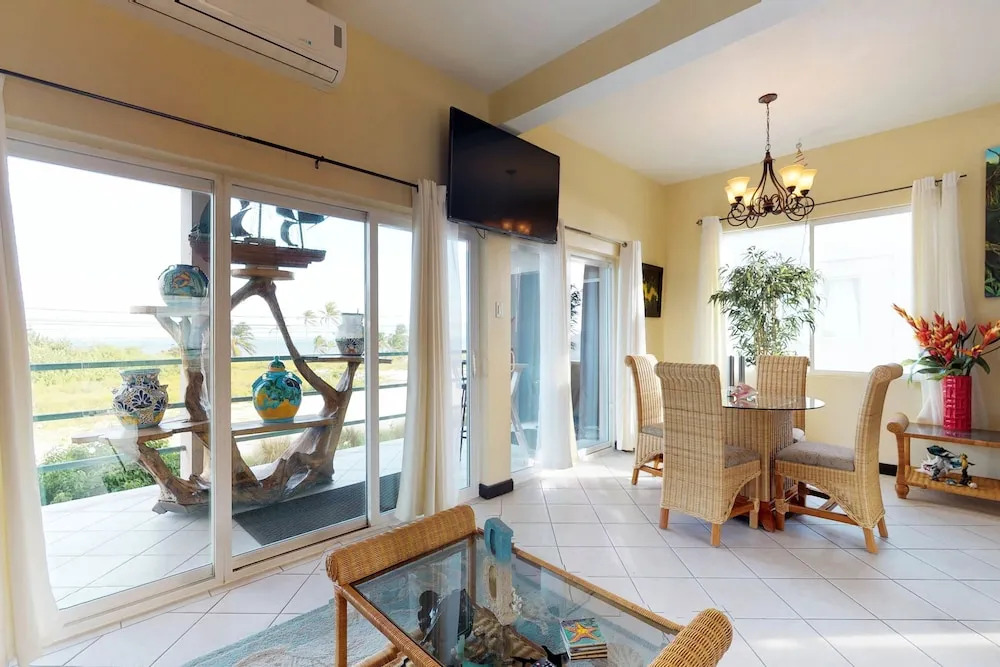 Suite A203 @ Mara Laguna