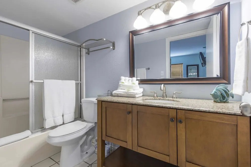 Inverness Condominium 805