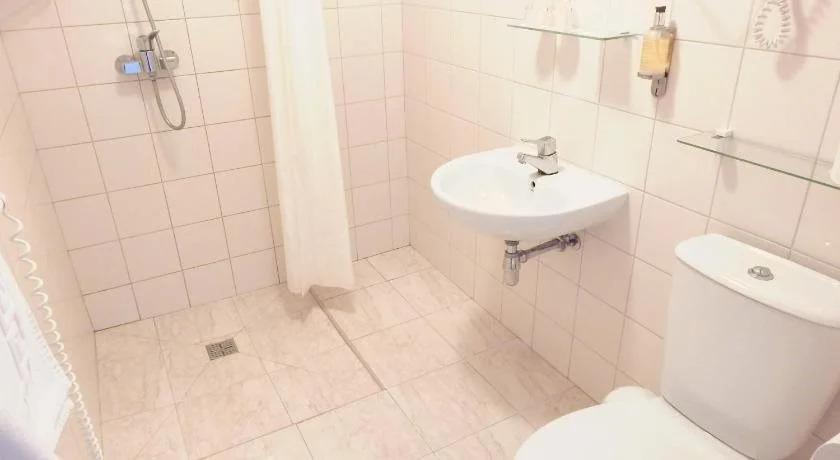 ARIBĖ Hotel Klaipėda, Free Parking