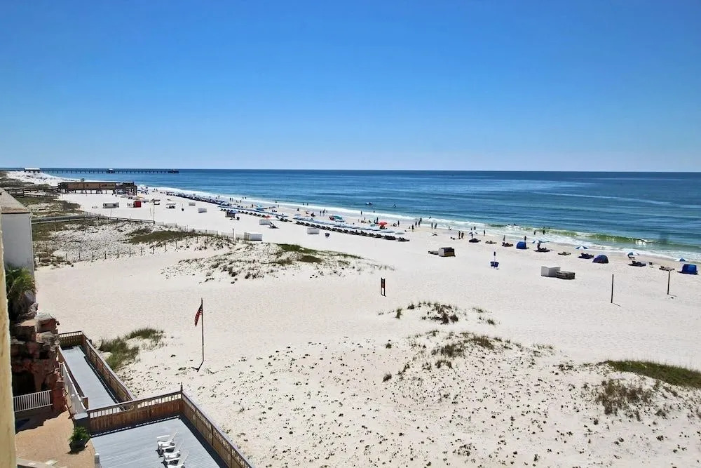 Castaways 5A by Youngs Suncoast